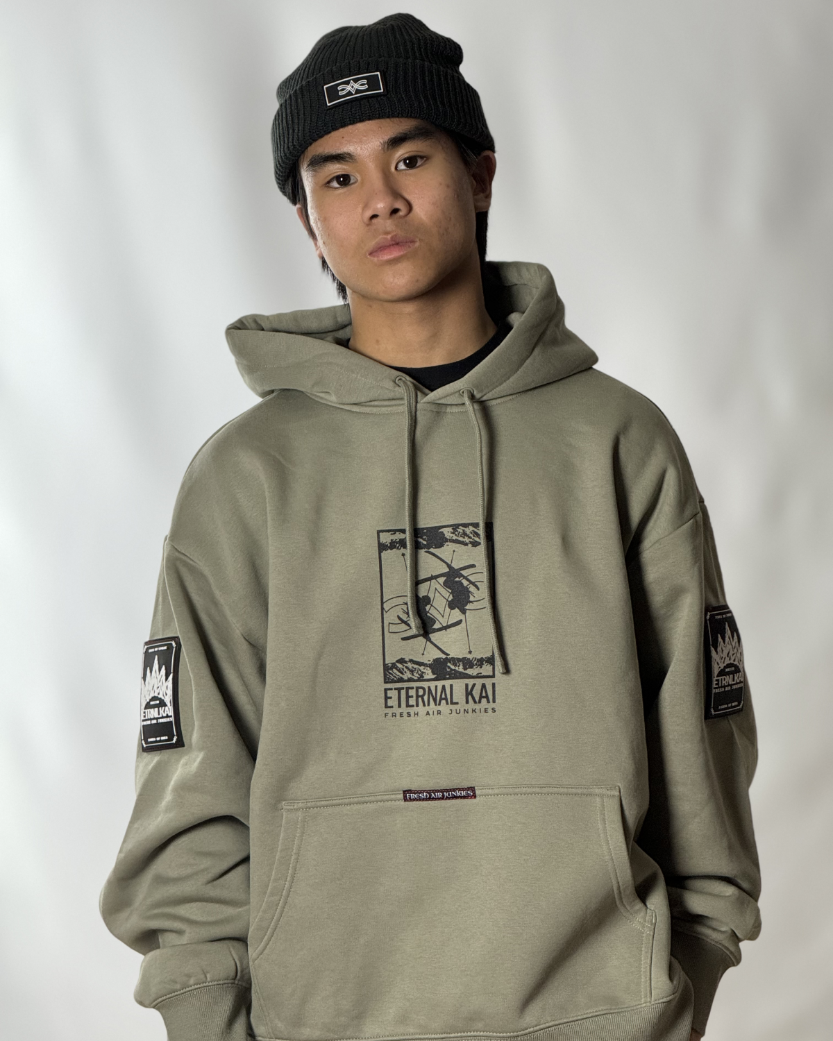 Balanced Reality Heavy Hoodie [Iguana]